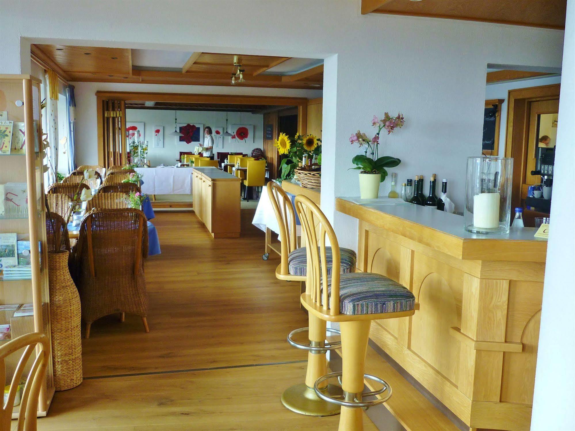 Belvedere - Bio Garni & Suitehotel Am Edersee ! Unser Geschenk Fuer Sie, Auch Gaestecard Grimmheimat!